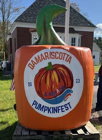 Damariscotta Pumpkinfest, Pumpkin Boat Regatta